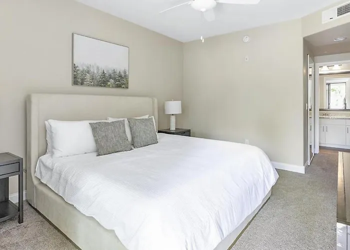 Apartment Landing Modern With Amazing Amenities Mesa